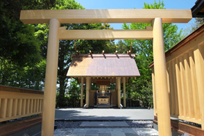 霧島焼酎神社様（境内奥）